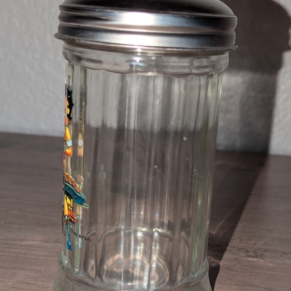 Betty Boop Sugar Dispenser - Picture 5 of 7